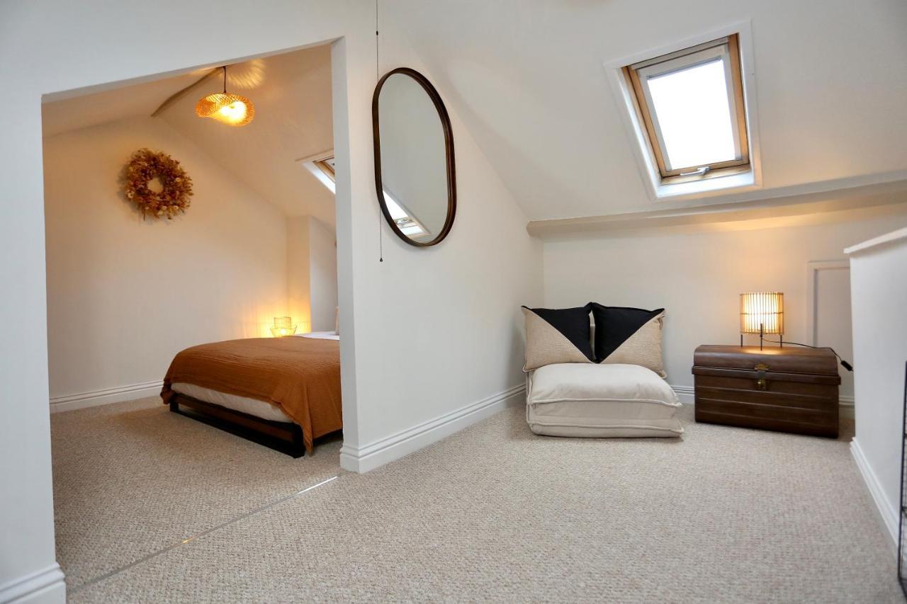 Cwm Seren - Luxury Apartment Crickhowell Extérieur photo