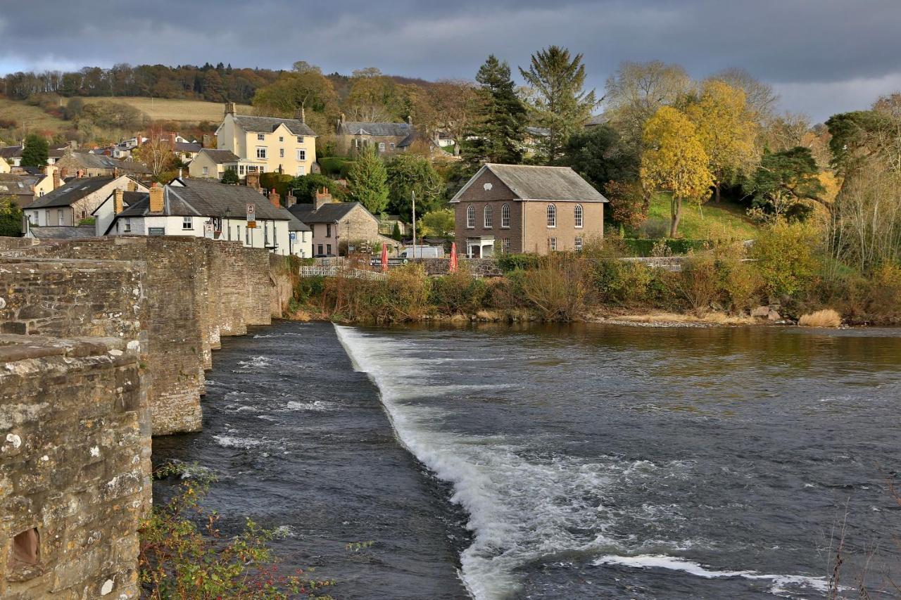 Cwm Seren - Luxury Apartment Crickhowell Extérieur photo